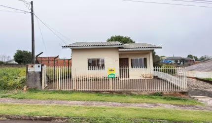 Casa com 2 quartos para alugar na Rua General Osório, 331, Santo Antônio, Pato Branco, 76 m2 por R$ 1.100