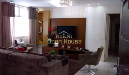 Apartamento à venda com 4 quartos, Centro, Barra Mansa, RJ
