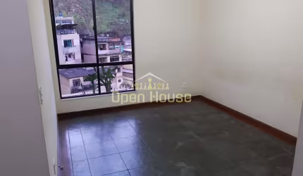 Apartamento com 2 Quartos à Venda, 130 m² em Centro - Barra Mansa