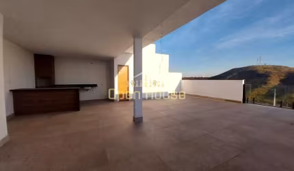 Descubra o Paraíso: Cobertura com Vista Panorâmica no Jardim Provence 2, Volta Redonda
