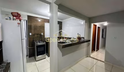 OPORTUNIDADE PARA INVESTIR !!!Casa à venda, 5 quartos, ótima localização na Vila Santa Cecília, Vol