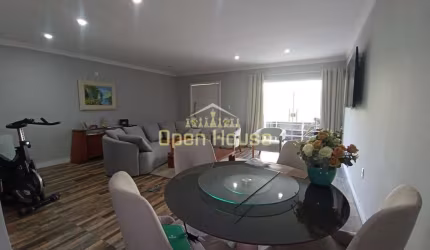 Viva o Sonho: Casa de 3 Quartos com 2 Vagas de Garagem e Área Gourmet no Jardim Belvedere, Volta Re