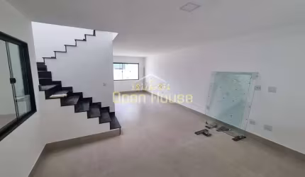 Sua Mansão na Natureza: Casa com Piscina e Suítes no Bairro Mata Atlântica, Volta Redonda