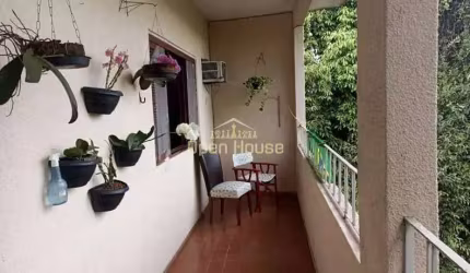 Casa dos Sonhos à Venda no Ano Bom, Barra Mansa, RJ: Conforto, Espaço e Qualidade de Vida