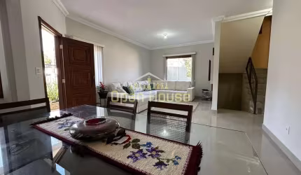 Sofisticação e beleza em dos bairros mais conceituados de Volta Redonda! Casa à venda, 4 quartos, J