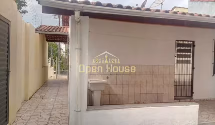Casa padrão à Venda, Centro, Resende, RJ