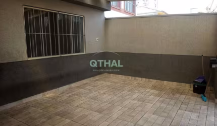 Casa Térrea a Venda de 138m² com 02 dormitórios. -1 suíte, 01 vaga na Vila Guarani.