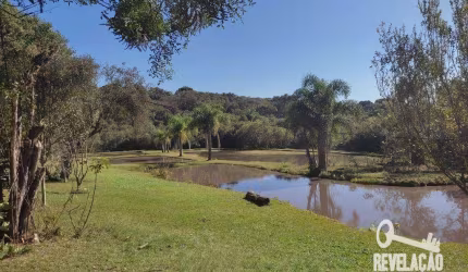 Chácara com 3 dormitórios à venda, 13230 m² por R$ 1.000.000,00 - Cachoeira - São José dos Pinhais/PR