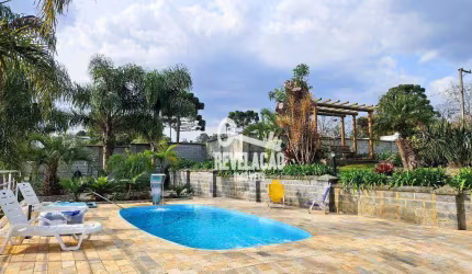 Excelente chácara com piscina em São José dos Pinhais
