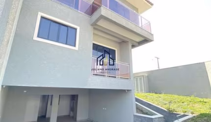 Excelente Sobrado no Cruzeiro, São José dos Pinhais - 187m²