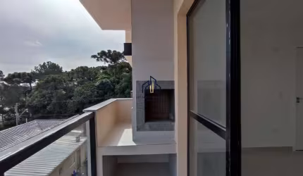 Apartamento com Suíte,  Sacada e Churrasqueira