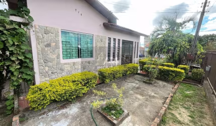 Casa á venda no bairro Cajuru em Curitiba/PR
