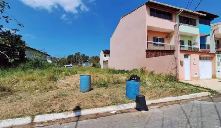 Terreno à venda na Rua Santa Dóris, 78, Jardim Vitória, Macaé por R$ 158.900