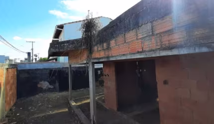 Terreno à venda na Rua Guará do Campo, 110, Ajuda, Macaé por R$ 130.000