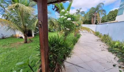 Casa com 2 quartos à venda na Rua Jair Cabral da Silva, 26, Chácara Mariléa, Rio das Ostras, 280 m2 por R$ 550.000