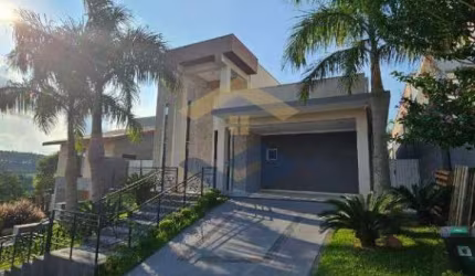 Casa à Venda em Condomínio c/ 3 Suítes, 1 Suíte Master, Piscina e Espaço Gourmet - Terras de Jundiaí - Vale Azul - Jundiaí/SP