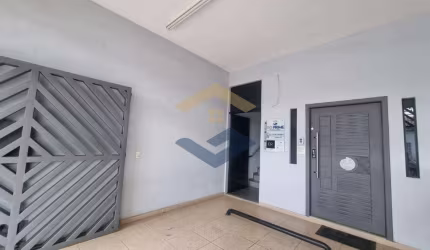 Sala Comercial p/ Alugar c/ 50 m², Banheiro e Copa (Andar Superior) - Vila Rio Branco - Jundiaí / SP (Prox. Avenida Itatiba / Maxi Shopping)