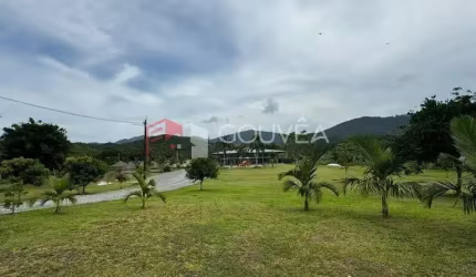 Sítio em Camboriú