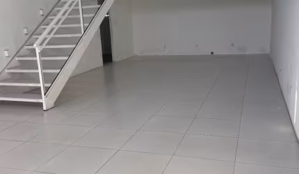 LOJA COMERCIAl AV AMERICA CENTRAL 90M2