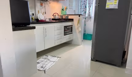 ✨ Apartamento com Vista Mar – 3 Quartos (1 Suíte) ✨