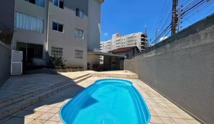 Apartamento com 3 quartos à venda na Rua Rui Barbosa, 1659, Costa e Silva, Joinville por R$ 320.000