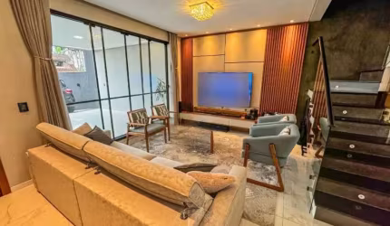 Casa com 3 quartos à venda na Rua Humaitá, 436, Bom Retiro, Joinville por R$ 999.000