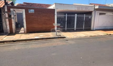 Casa à veCasa à venda de 3 dormitórios 1 suíte no bairro Roberto Benedetti em Ribeirão Preto