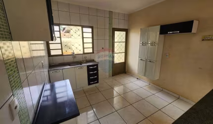 Casa à venda de 2 dormitórios no Heitor Rigon