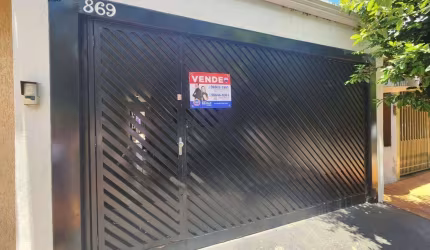 Casa com 4 quartos à venda na Rua Ângelo Egydio Pedreschi, 869, Parque Ribeirão Preto, Ribeirão Preto, 171 m2 por R$ 299.000
