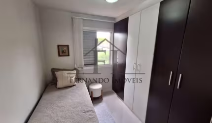 BELÍSSIMO APARTAMENTO COM MOBILIADOS À VENDA