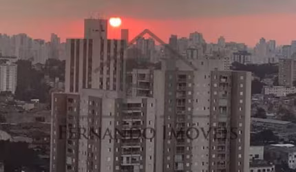 APARTAMENTO RECÉM REFORMADO À VENDA