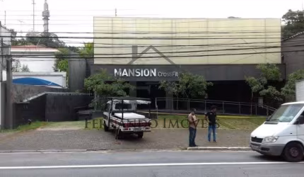 ÓTIMO PONTO COMERCIAL EM AV MOVIMENTADA