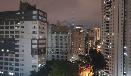 APARTAMENTO DE ALTO PADRÃO PRÓXIMO À PAULISTA