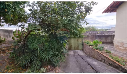 Lote de 720 m² com duas casas no Bairro Providência, Belo Horizonte. Investimento Imperdível!