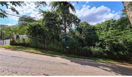 Vendo lote no bosque do Jambreiro com projeto arquitetônico e aprovação de supressão de mata