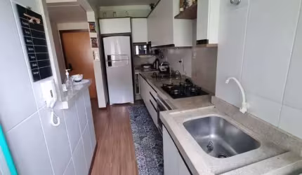 SEJA DONNO DESSE APARTAMENTO EM FORQUILHINHAS, SÃO JOSÉ