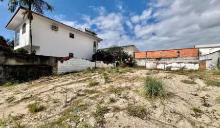 SEJA DONNO DESSE TERRENO NA PALHOÇA