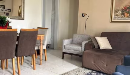 Apartamento em Santa Catarina, Florianópolis, Rua Nagib Jabor. 2 Banheiros 3 Dorm.