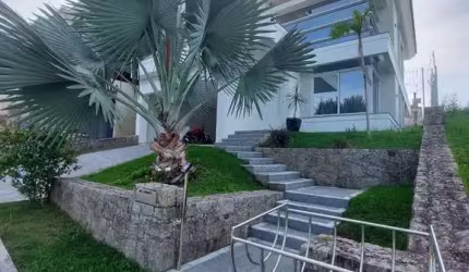 SEJA DONNO DESSA CASA LINDA NA PEDRA BRANCA