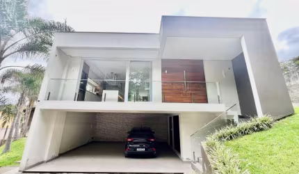 SEJA DONNO DESTA LINDA CASA EM RUA PRIVATIVA EM SAO JOSE