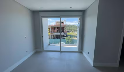 SEJA DONNO DESSA CASA NA PALHOÇA