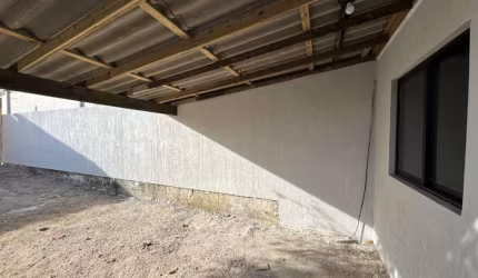 ALUGUE ESSA CASA EM SERRARIA EM SÃO JOSÉ