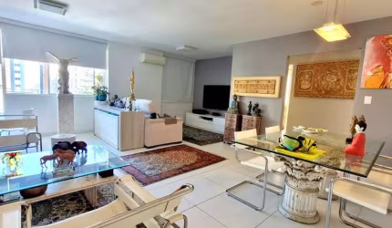 SEJA DONNO DESSE APARTAMENTO NO CENTRO DE FLORIANÓPOLIS