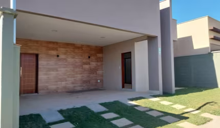 Casa a venda em Condomínio, espaçosa e super moderna no bairro Tiradentes!