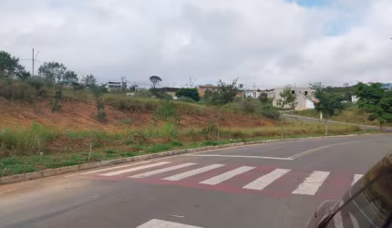 Lotes a venda com excelente topografia e metragem no bairro Bom Bosco!