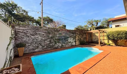 CASA TÉRREA NO CONDOMINIO SANTA ANGELA 3 QUARTOS SENDO 1 SUÍTE COM ALPLA AREA DE LAZER