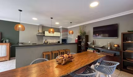 Casa no Condomínio Evidence a venda, 3 quartos sendo 1 suíte, varanda gourmet, Ribeirão Preto