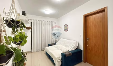 Apartamento de 44 m2 com 1 suíte, sala, com sacada, 01 vaga no bairro Nova Aliança