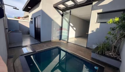 Casa de 3 quartos em Condomínio, Vivendas da Mata em Ribeirão Preto.