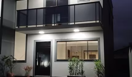Casa com 3 quartos à venda na Rua Tangará, 222, Enseada de Brito, Palhoça por R$ 825.000